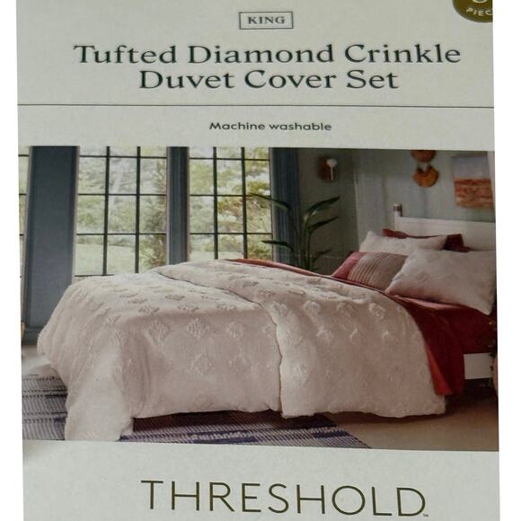 Threshold Tufted Diamond Crinkle Duvet Cover and Sham Set - KING -NEW in package - Picture 1 of 4